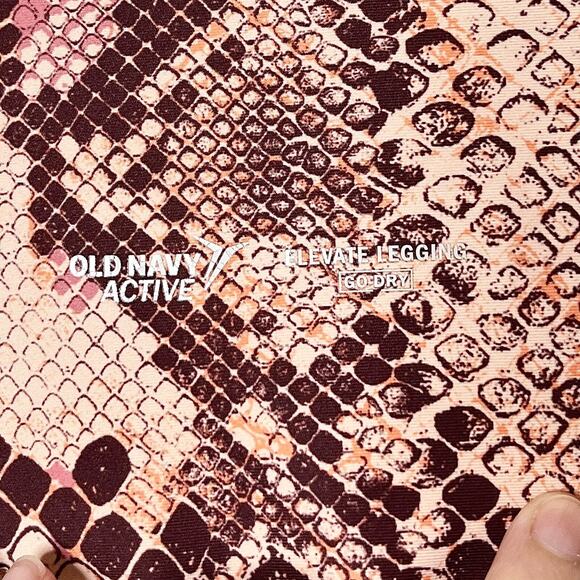 Old Navy Active Women's Elevate Leggings S Snakeskin Print Pink Go Dry High Rise - Picture 6 of 6